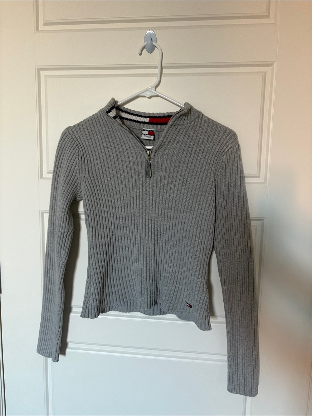 Vintage Tommy Hilfiger Light Gray Ribbed Half-Zip Sweater